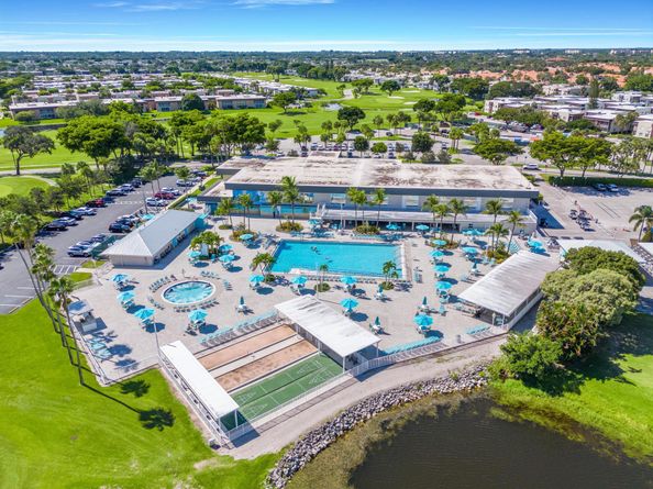 480 Flanders J, Delray Beach FL 33484