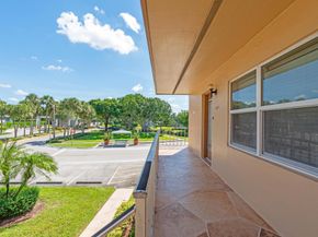 480 Flanders J, Delray Beach FL 33484