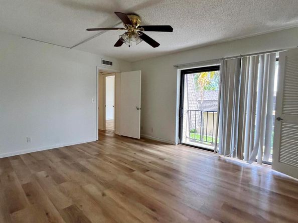 4204 Waterview Circle, Palm Springs FL 33461