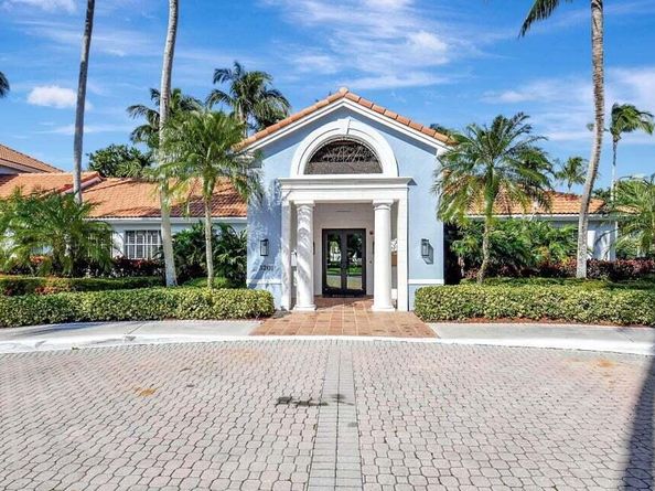 3111 Clint Moore Road 202, Boca Raton FL 33496