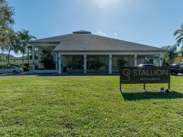 13334 Polo Club Road 224, Wellington FL 33414