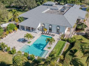 13334 Polo Club Road 224, Wellington FL 33414