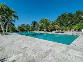 13334 Polo Club Road 224, Wellington FL 33414