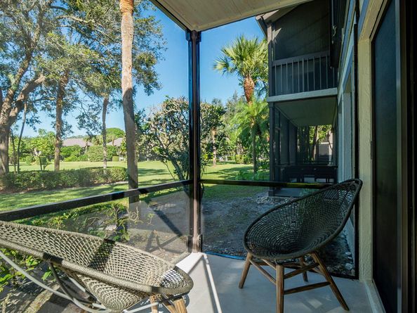 13334 Polo Club Road 224, Wellington FL 33414