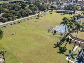 13334 Polo Club Road 224, Wellington FL 33414