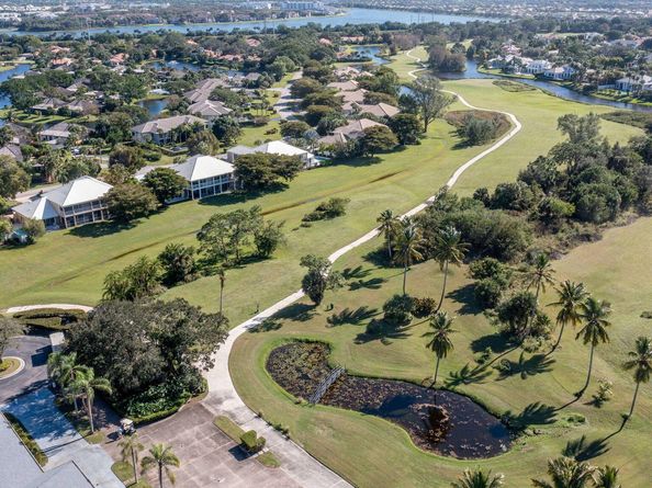 13334 Polo Club Road 224, Wellington FL 33414