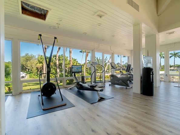 13334 Polo Club Road 224, Wellington FL 33414