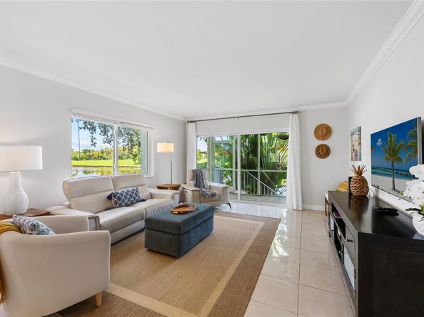 3581 Inverrary Dr 104, Lauderhill FL 33319