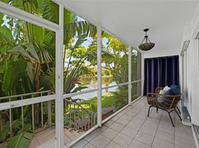 3581 Inverrary Dr 104, Lauderhill FL 33319