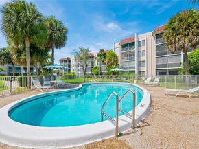 3581 Inverrary Dr 104, Lauderhill FL 33319