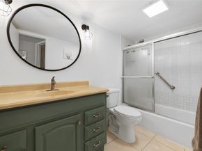 3581 Inverrary Dr 104, Lauderhill FL 33319