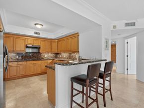 9 NE 20th Ave 302, Deerfield Beach FL 33441