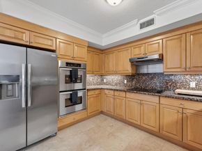 9 NE 20th Ave 302, Deerfield Beach FL 33441