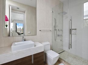 2437 Delmar Pl, Fort Lauderdale FL 33301