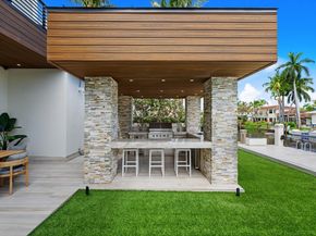 2437 Delmar Pl, Fort Lauderdale FL 33301