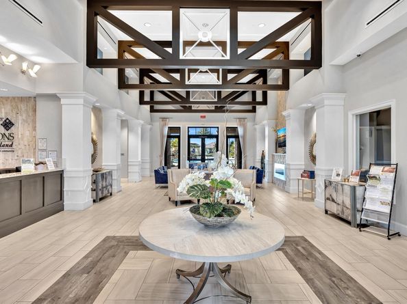 8928 Bastille Cir, Parkland FL 33076