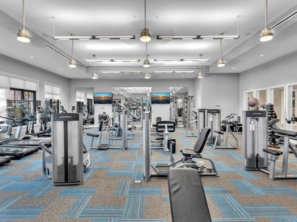 8928 Bastille Cir, Parkland FL 33076