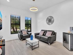 8928 Bastille Cir, Parkland FL 33076