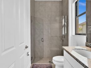 8928 Bastille Cir, Parkland FL 33076