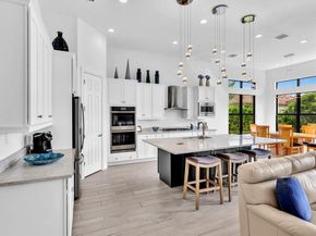 8928 Bastille Cir, Parkland FL 33076