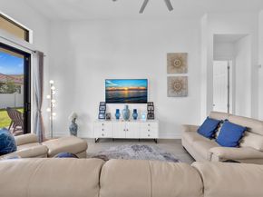 8928 Bastille Cir, Parkland FL 33076