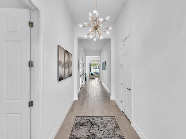 8928 Bastille Cir, Parkland FL 33076