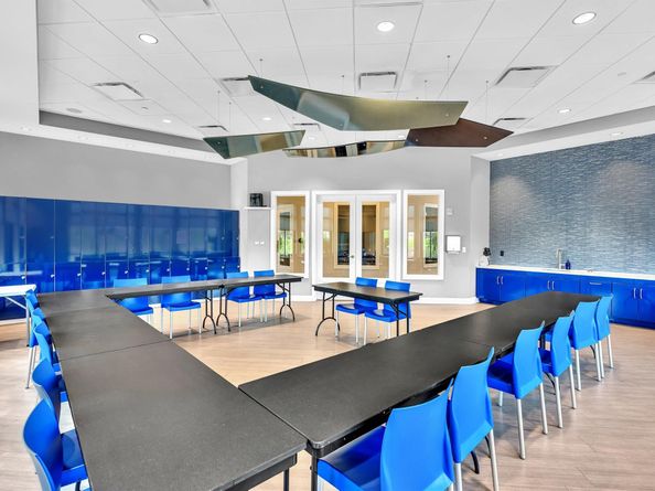 8928 Bastille Cir, Parkland FL 33076