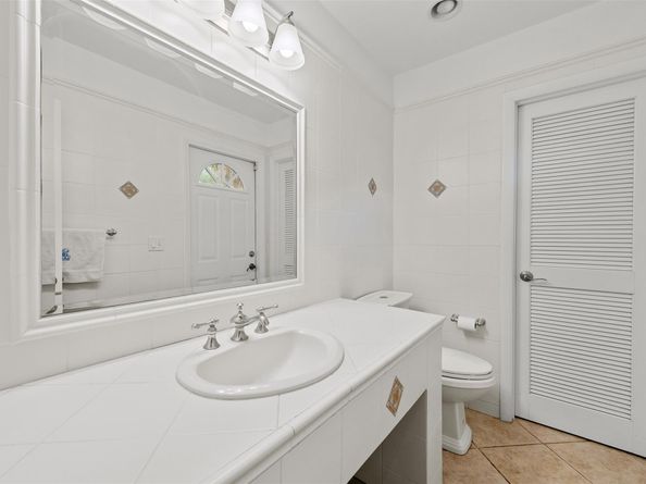 1221 SW 18th St, Fort Lauderdale FL 33315