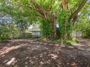 1221 SW 18th St, Fort Lauderdale FL 33315