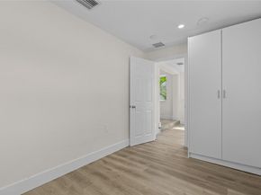2941 NW 11th Ct, Fort Lauderdale FL 33311