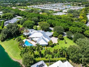 225 Oakview Drive, Delray Beach FL 33445