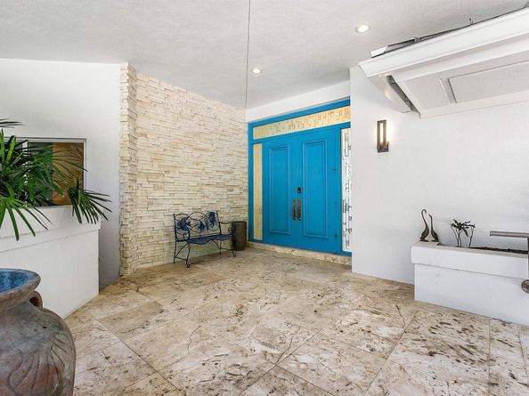 225 Oakview Drive, Delray Beach FL 33445