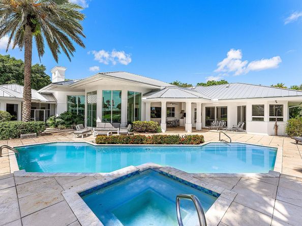 225 Oakview Drive, Delray Beach FL 33445