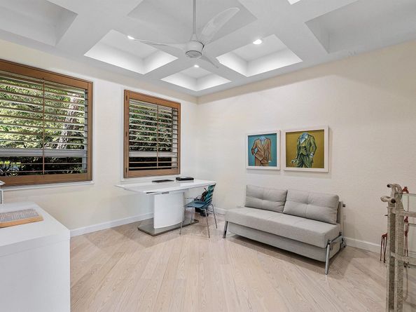225 Oakview Drive, Delray Beach FL 33445