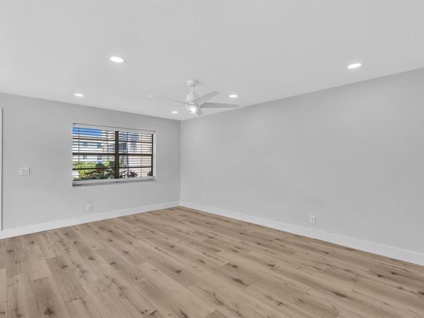 779 Flanders Q, Delray Beach FL 33484