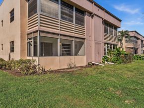 779 Flanders Q, Delray Beach FL 33484