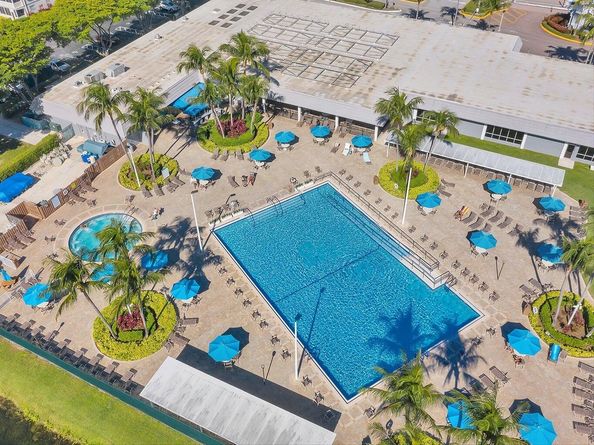 779 Flanders Q, Delray Beach FL 33484