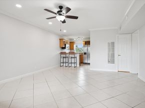924 SE 2nd St 36, Fort Lauderdale FL 33301