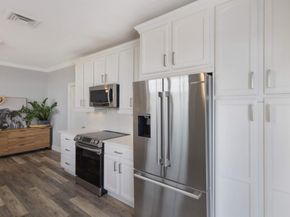 910 NE 2nd Avenue, Delray Beach FL 33444