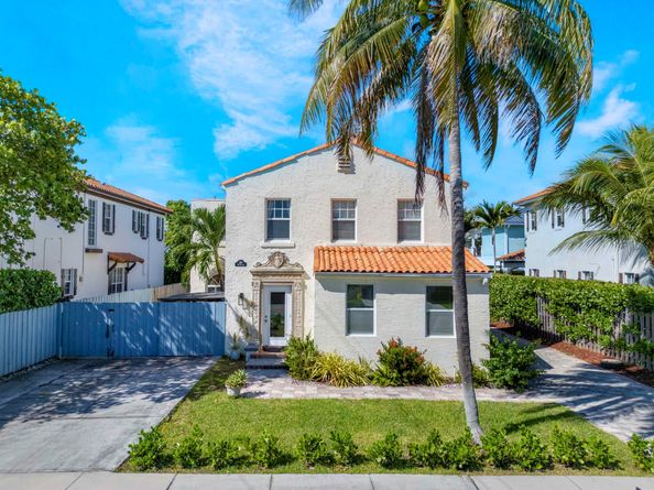 910 NE 2nd Avenue, Delray Beach FL 33444