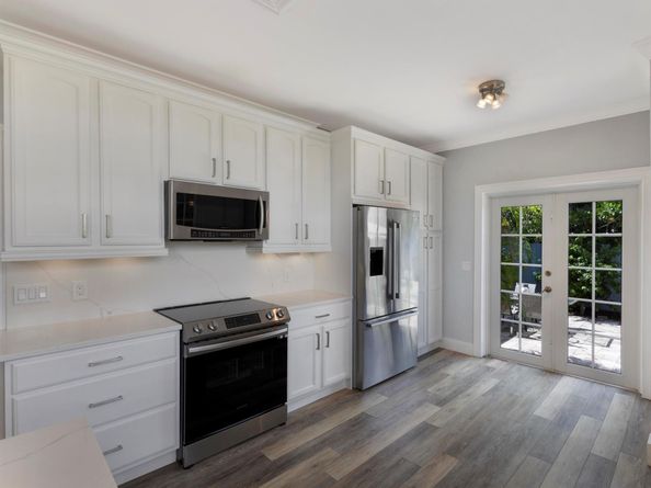 910 NE 2nd Avenue, Delray Beach FL 33444