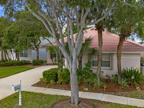 9150 Bay Harbour Circle, West Palm Beach FL 33411