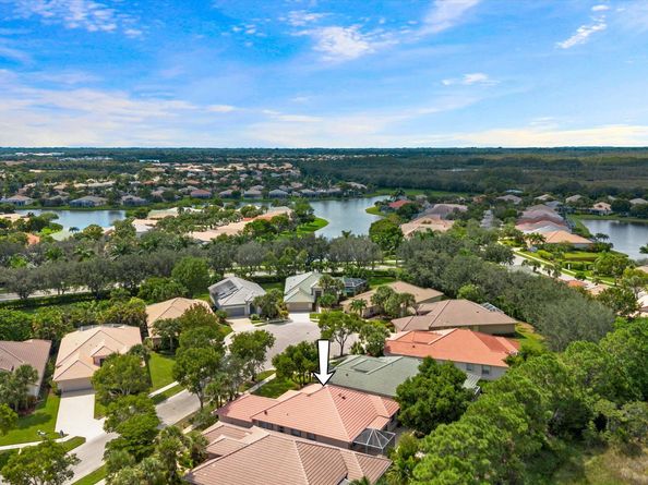 9150 Bay Harbour Circle, West Palm Beach FL 33411