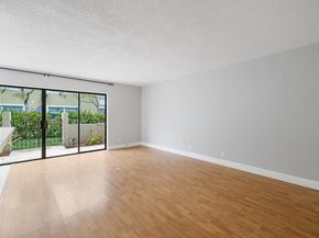 8801 W Sample Rd 10, Coral Springs FL 33065
