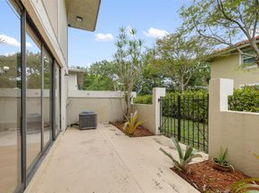 8801 W Sample Rd 10, Coral Springs FL 33065
