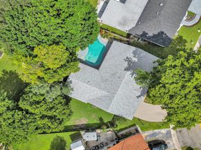 601 NW 76th Ter, Plantation FL 33324