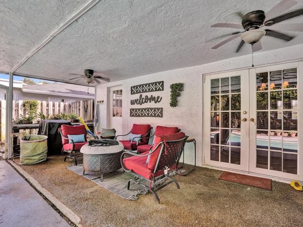 601 NW 76th Ter, Plantation FL 33324