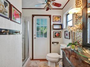 601 NW 76th Ter, Plantation FL 33324