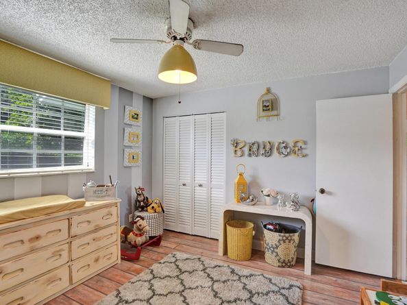 601 NW 76th Ter, Plantation FL 33324