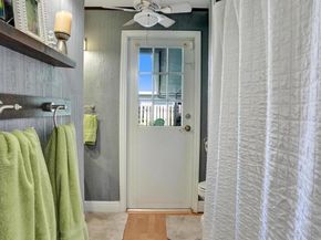 601 NW 76th Ter, Plantation FL 33324